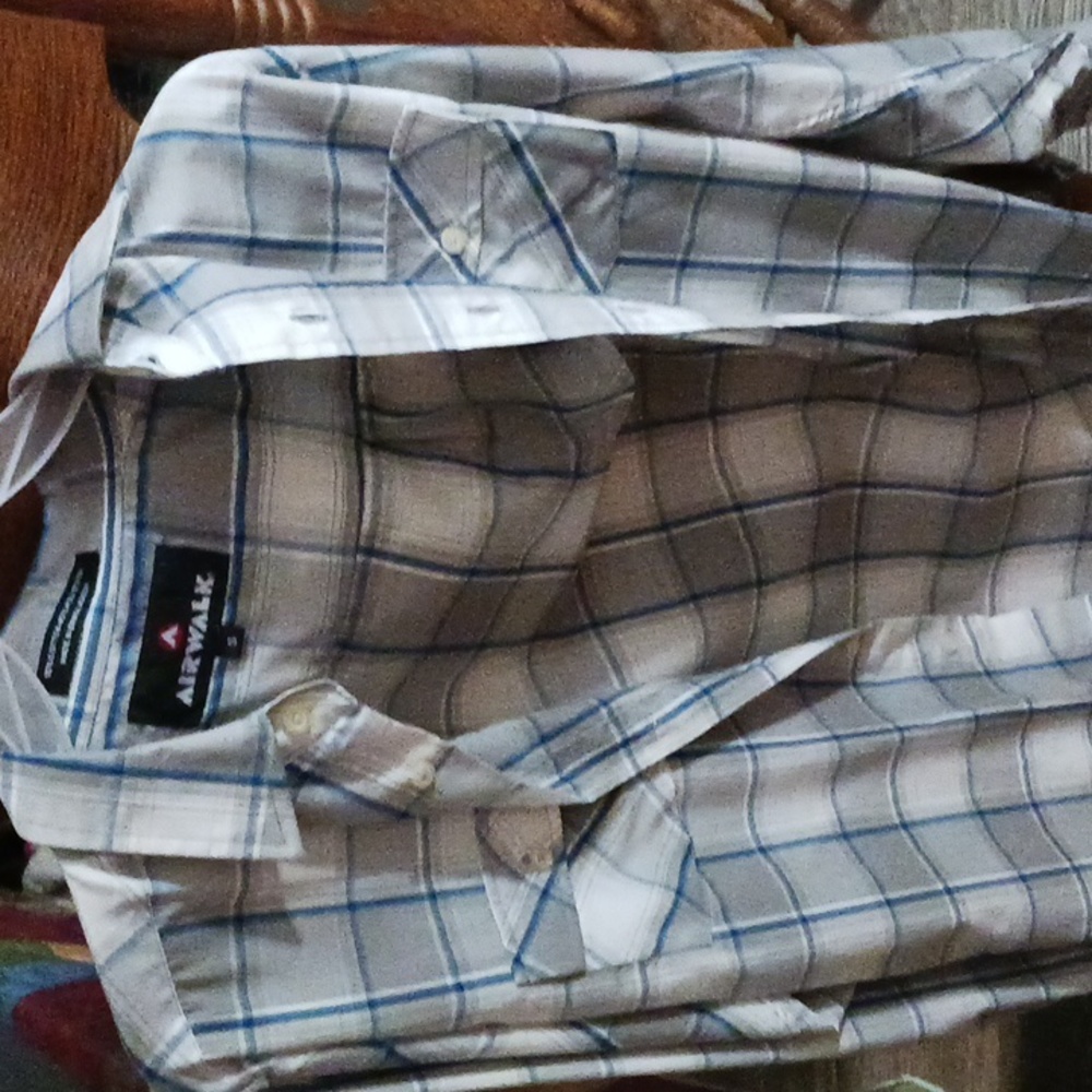 Airwalk button up shirt